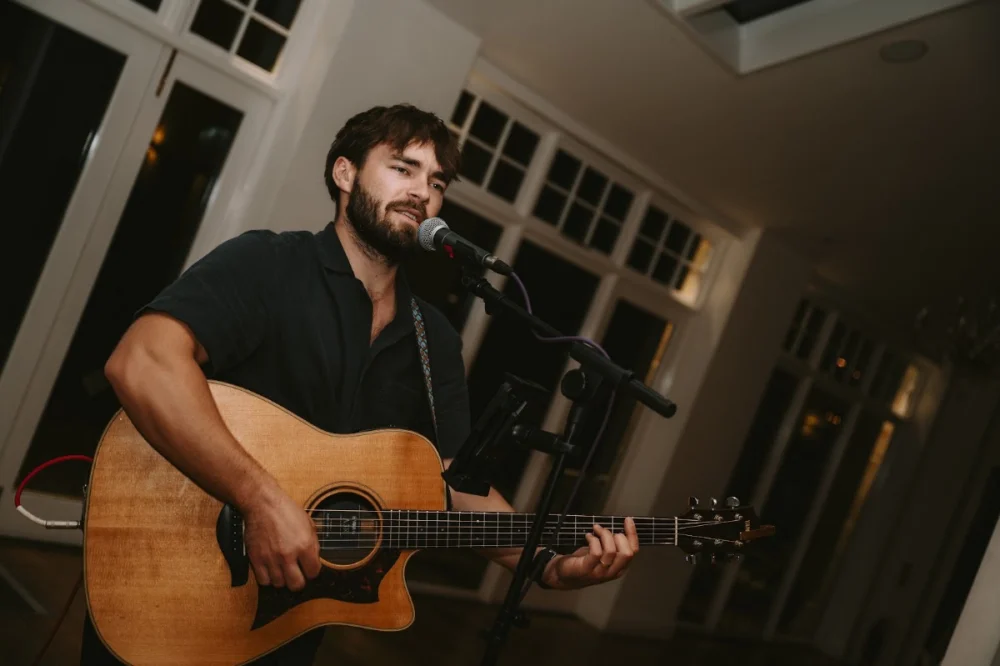Archie Live Musician