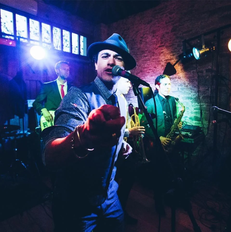 Brighton wedding bands Oomphf