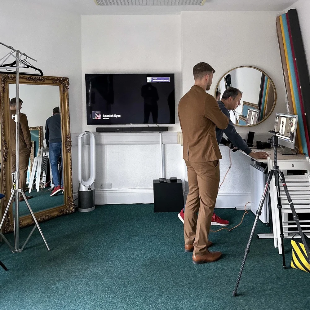 DANNY AMOR PHOTOGRAPHY STUDIO
