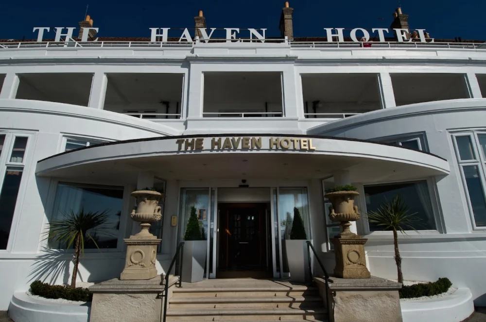 Haven Hotel