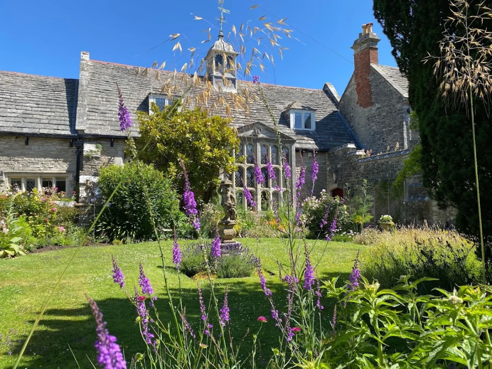 Newton Manor Hall