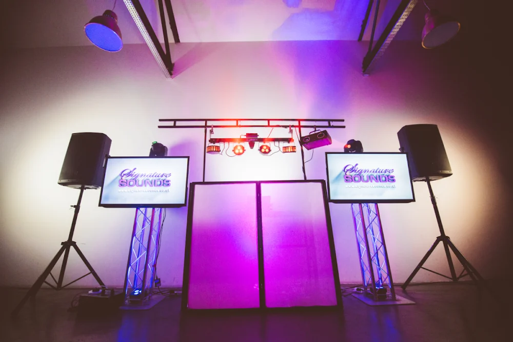 Signature Sounds DJs