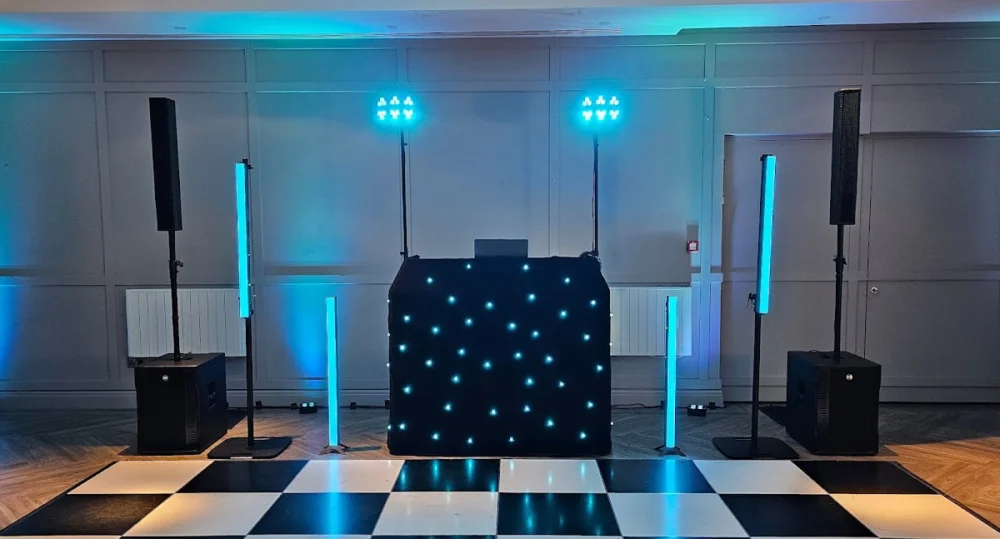 Smiles Ahead Mobile DJ