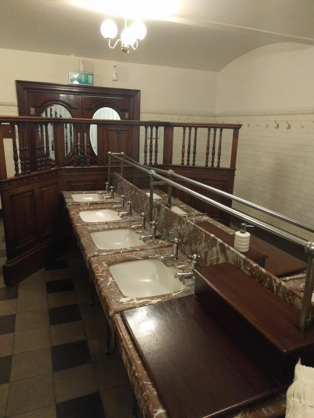 The Leeds Club