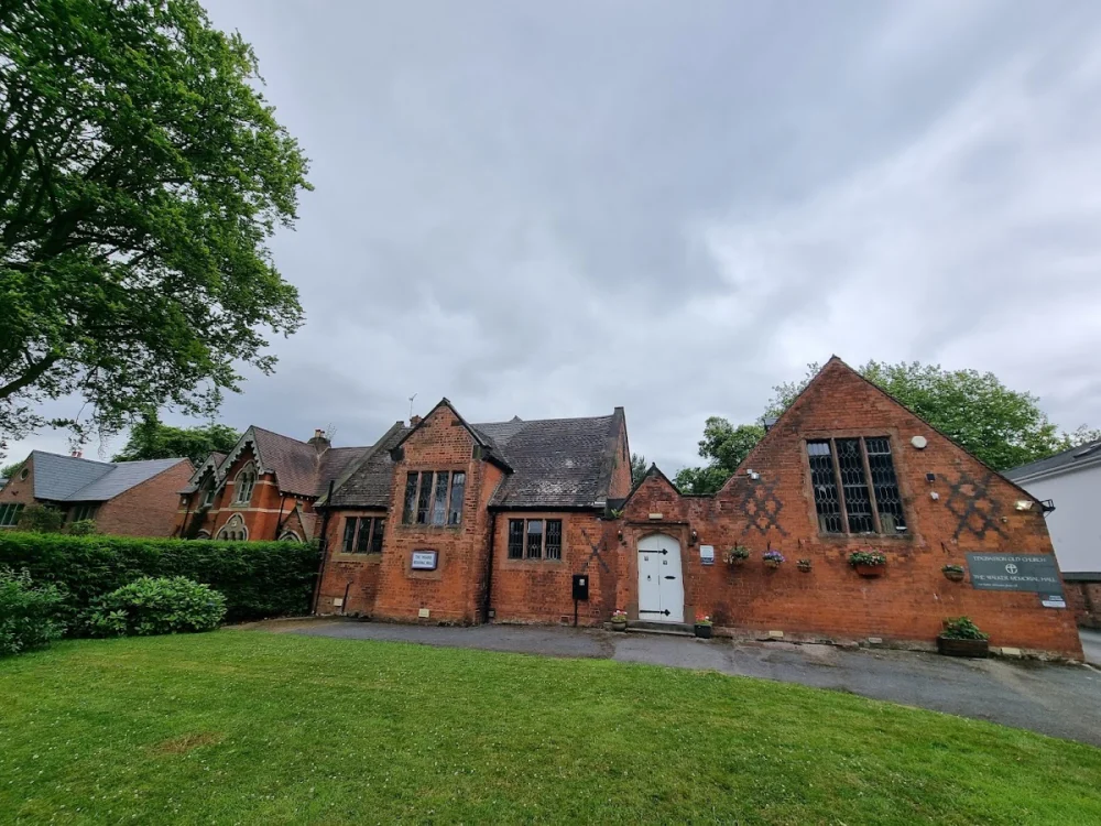 Walker Memorial Hall